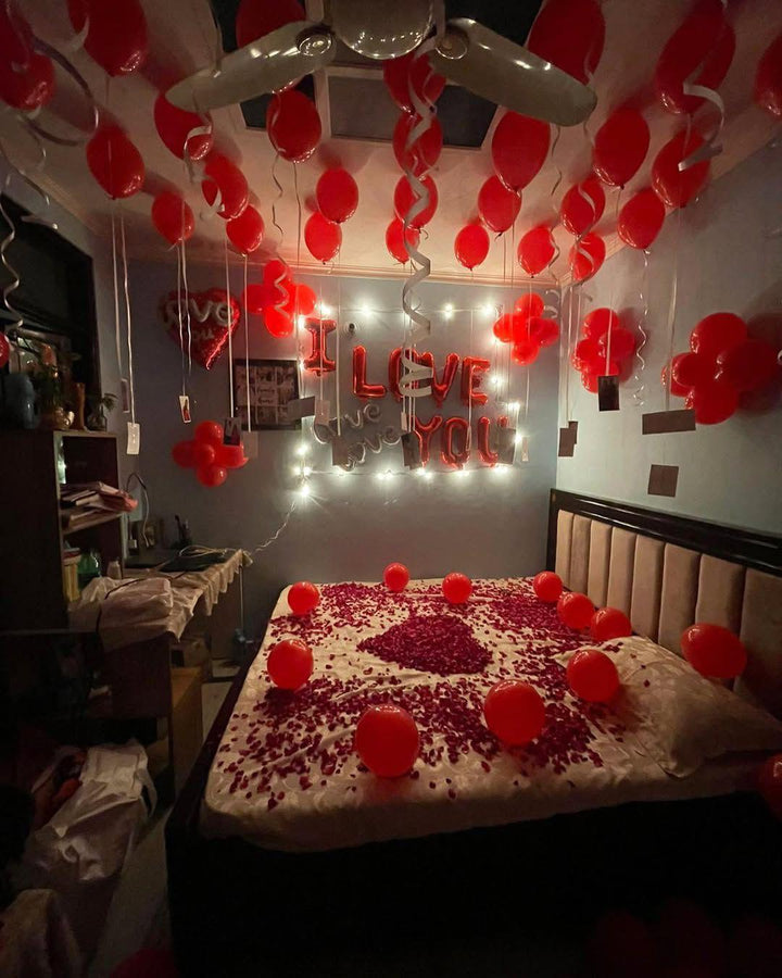 Bright proposal decor