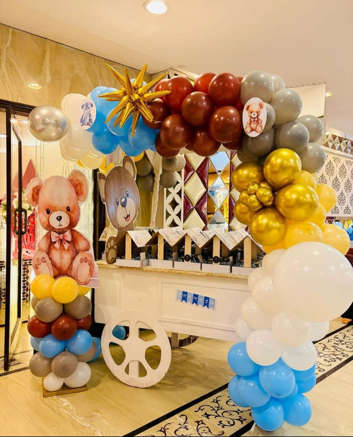 Teddy theme decor