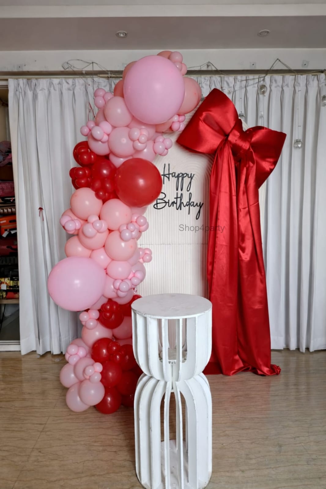 Rubby Ribbon Birthday Backdrop