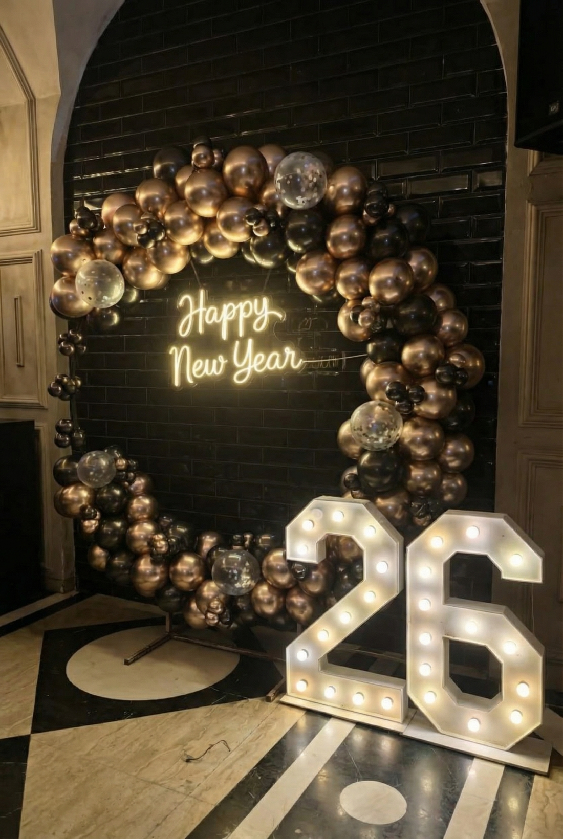 Golden Glow Infinity New Year Set
